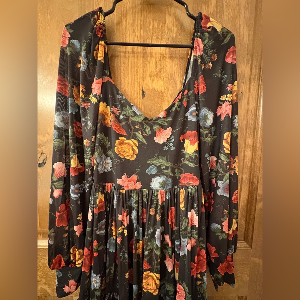 Blackmilk Vintage Flowers Tiers Romance Dress - Picture 5 of 6